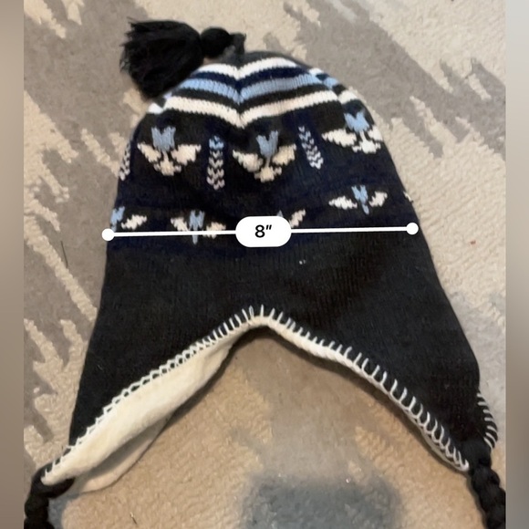 Grey wool, winter hat with fleece lining, one size and unisex with front ties - Picture 6 of 10